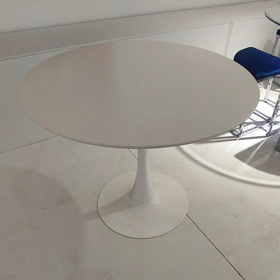 Table de salle à manger extérieure en bois de cadre en métal de meubles industriels avec pp dinant la chaise